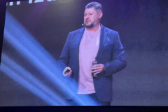 WhatsApp-Image-2025-11-08-at-14.06.45-3